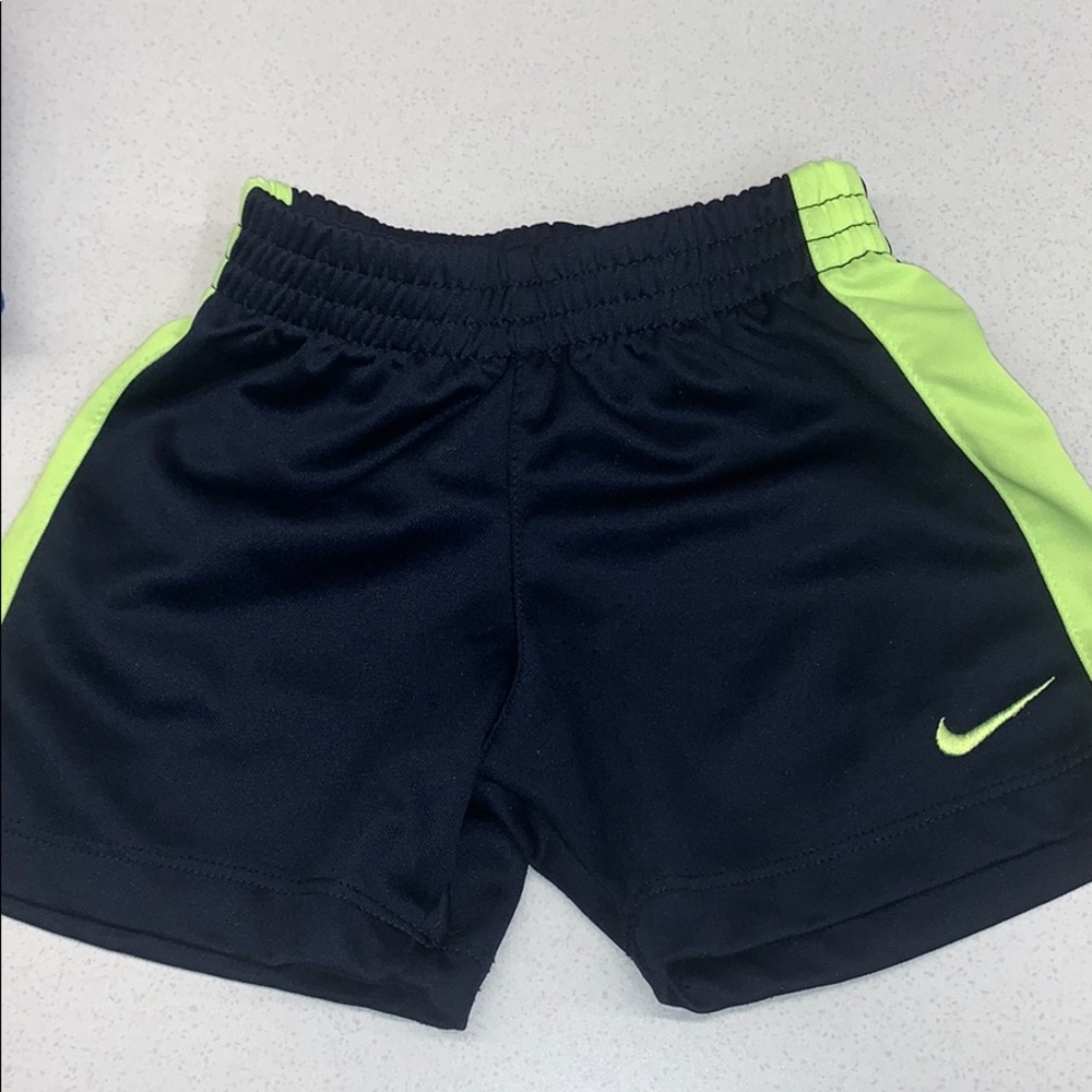 Nike Shorts Navy and Yellow Size 12 Months